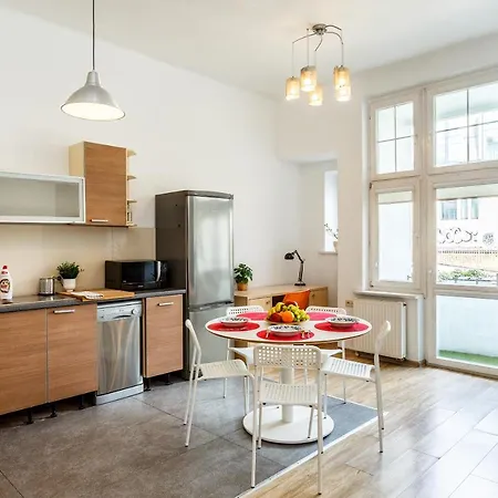 アパート 3city Aqua - Molo *